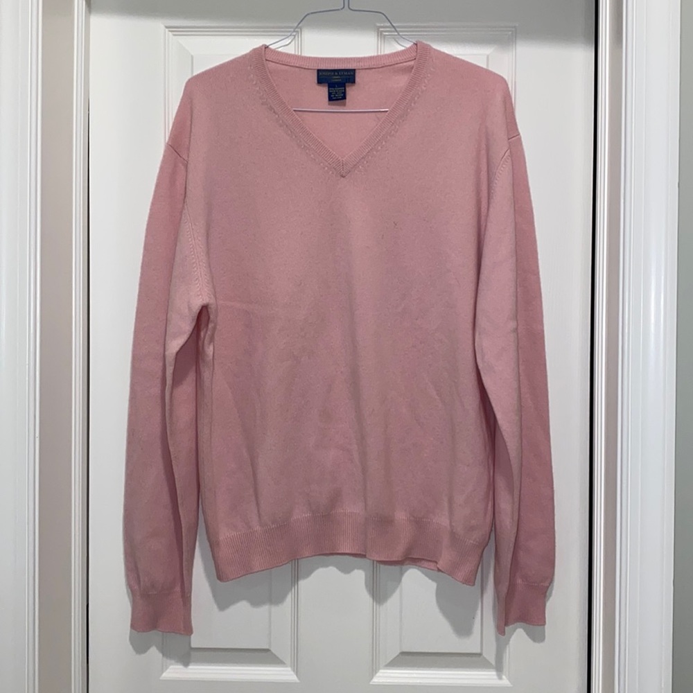 Joseph& Lyman cashmere sweater